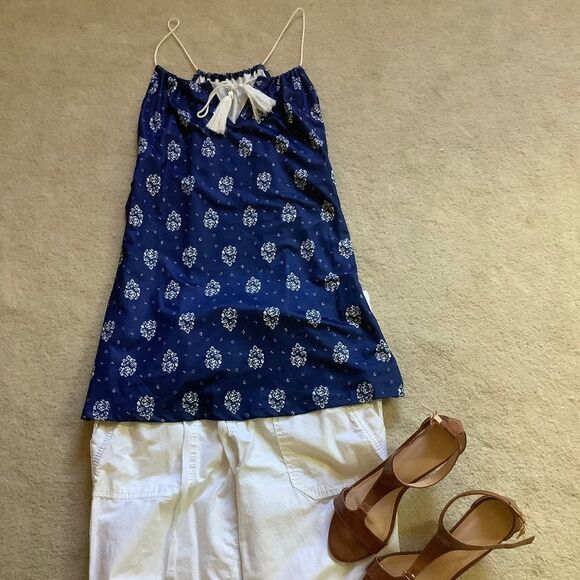 Tops - Dressy medium tank